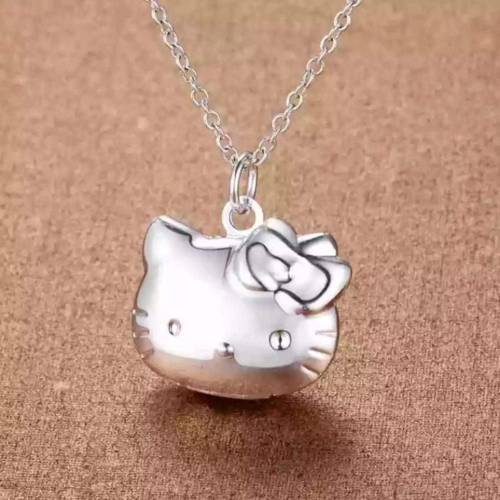 Sterling Silver Stamped 925 Hello Kitty Locket Necklace Pendant NEW! - Picture 3 of 10